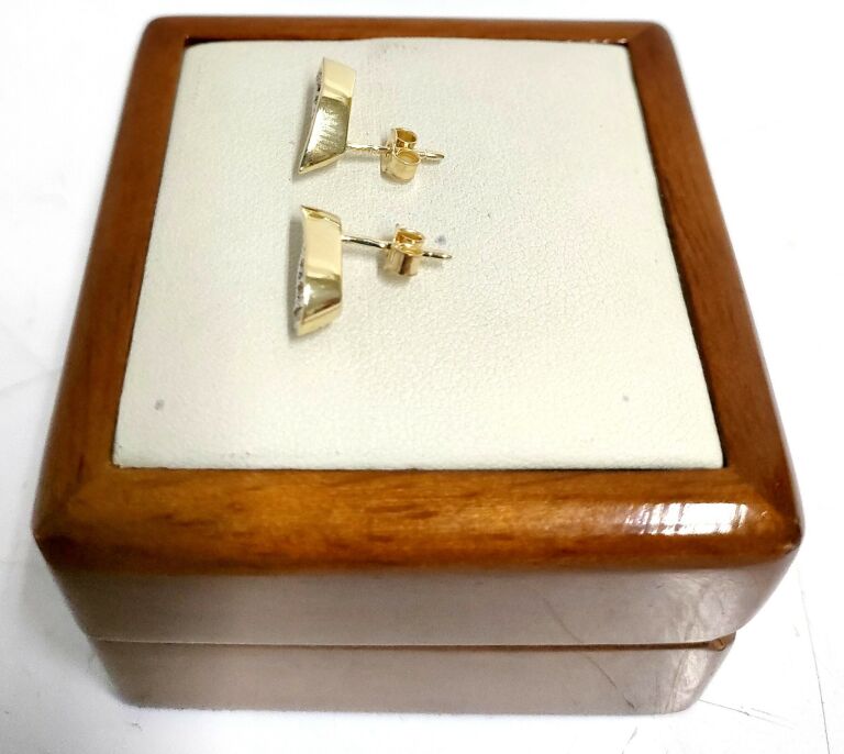 piekne-zlote-kolczyki-p333-192g-material-zloto