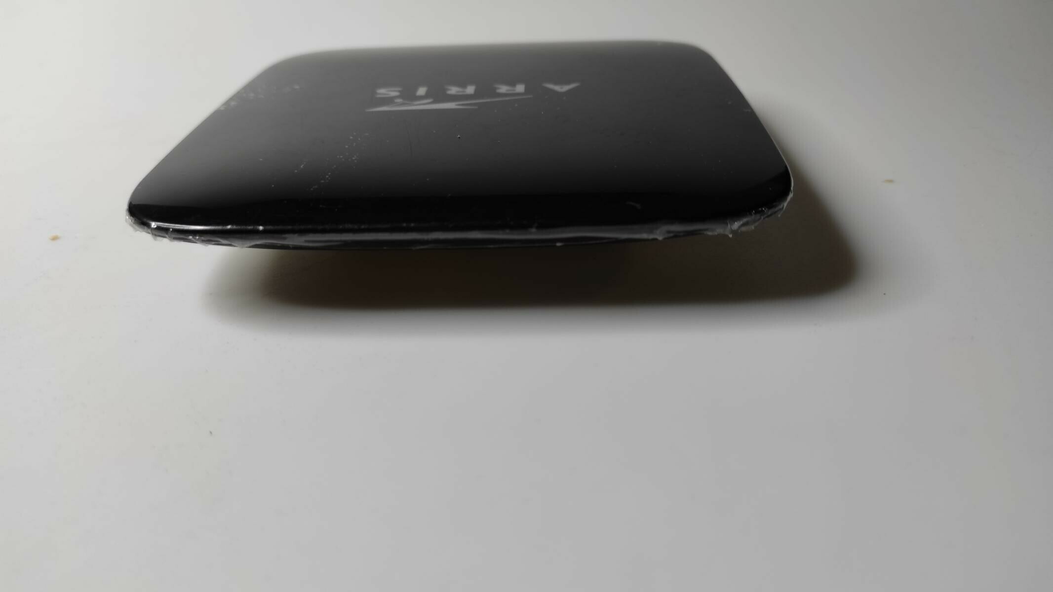 dekoder-arris-vip1113m-komplet-kod-producenta-vip1113m