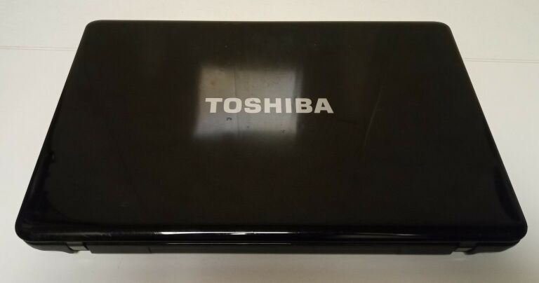 LAPTOP TOSHIBA SATELLITE L670-1JW