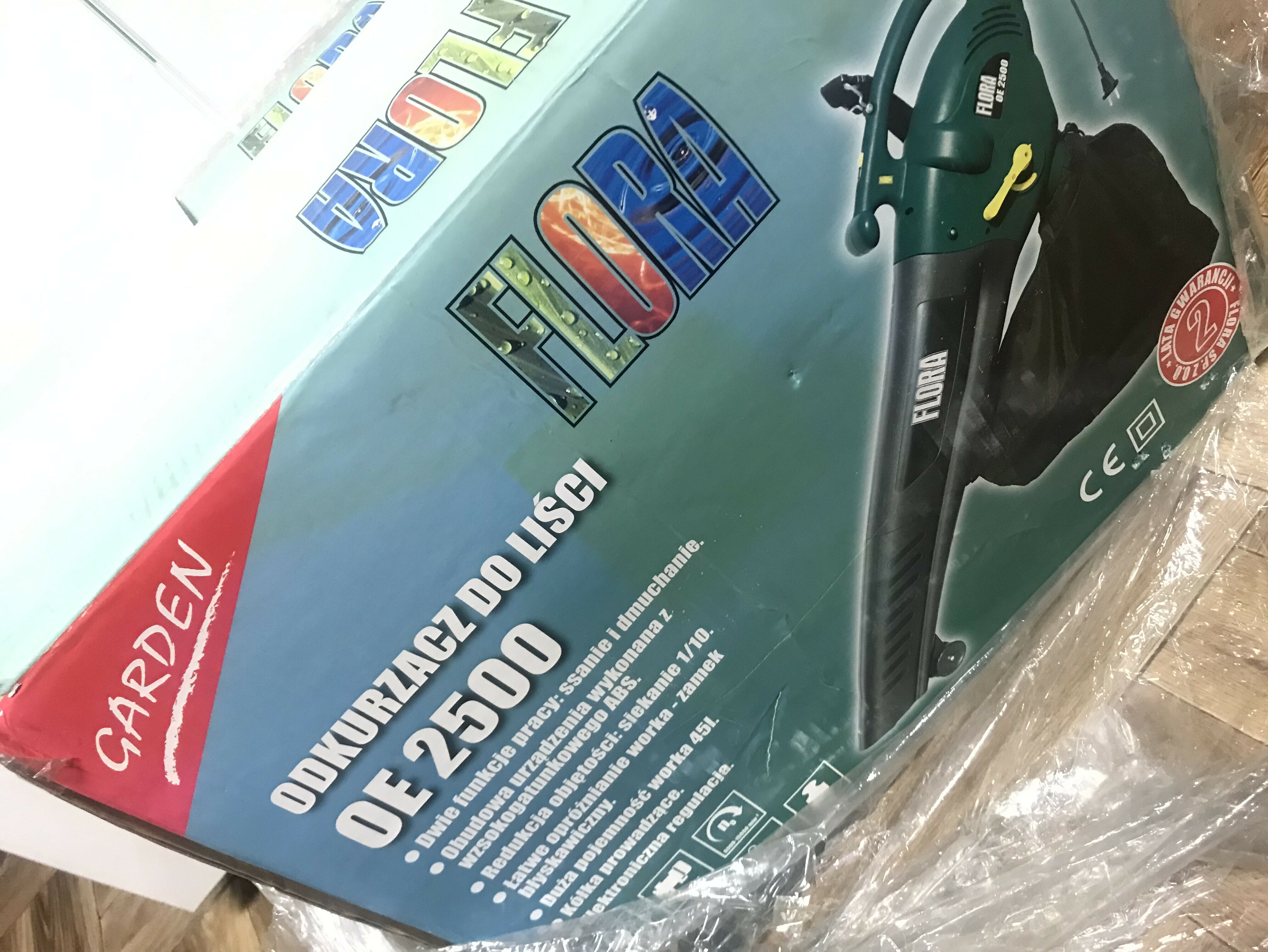 odkurzacz-do-lisci-flora-oe-2000-komplet-mikolowska-13-katowice