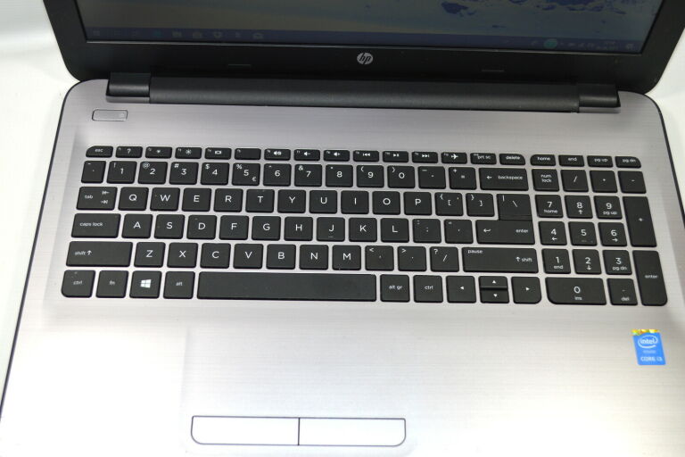 LAPTOP HP TPN-C125 +ZAS