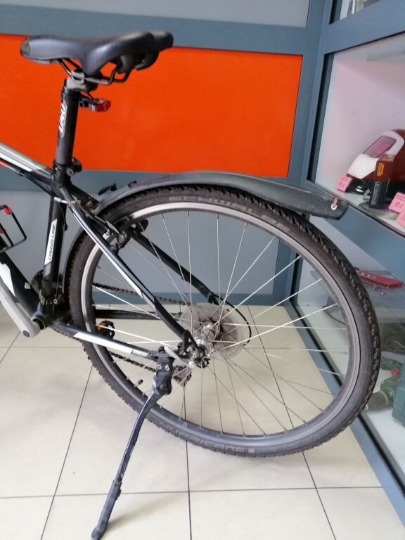 ROWER UNIBIKE FLASH SHIMANO ACERA 19 RAMA 28 KOŁA