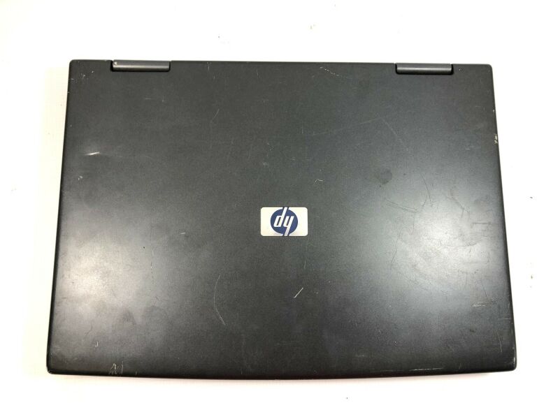 LAPTOP COMPAQ NX7010