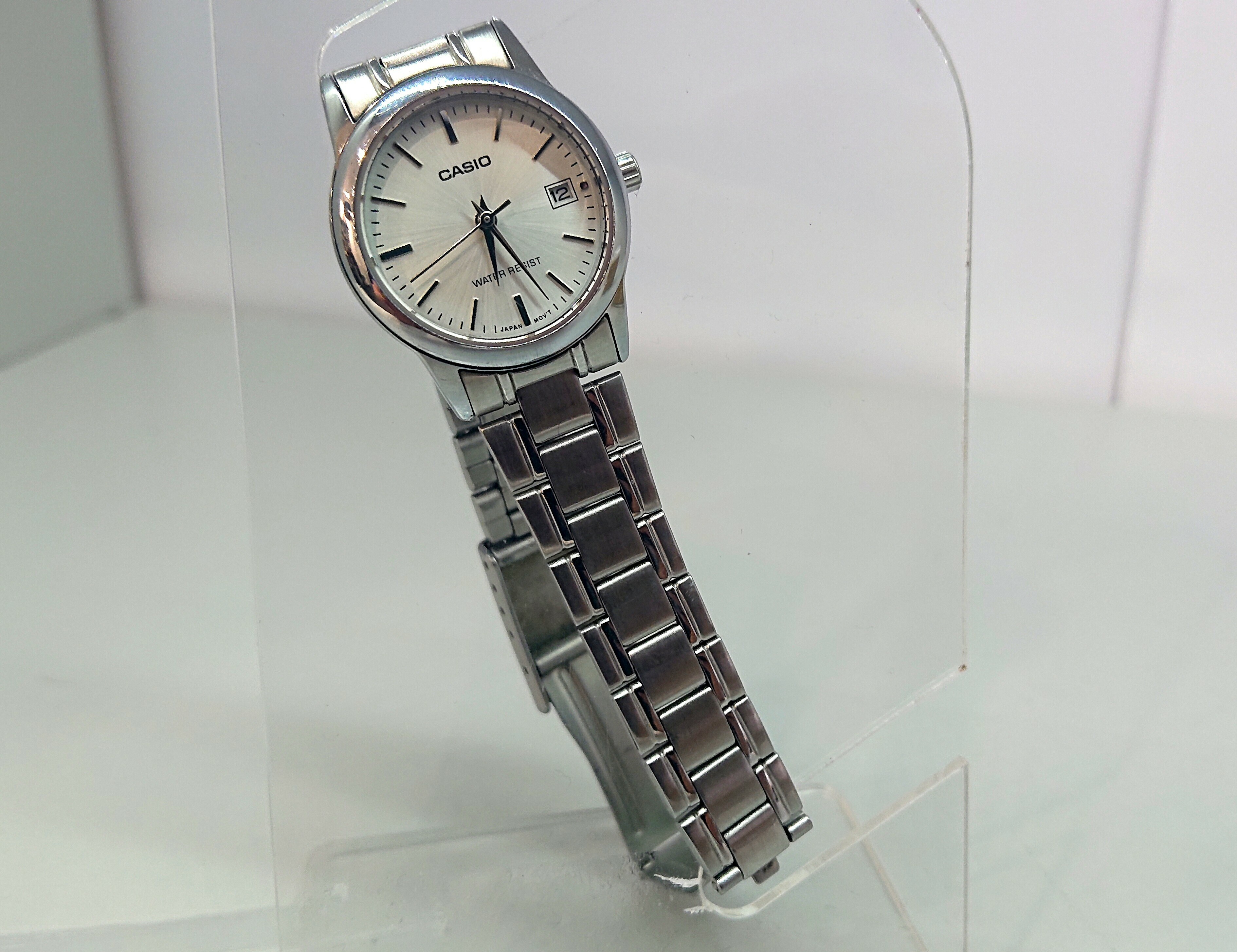 zegarek-damski-casio-ltp-v002-funkcje-brak