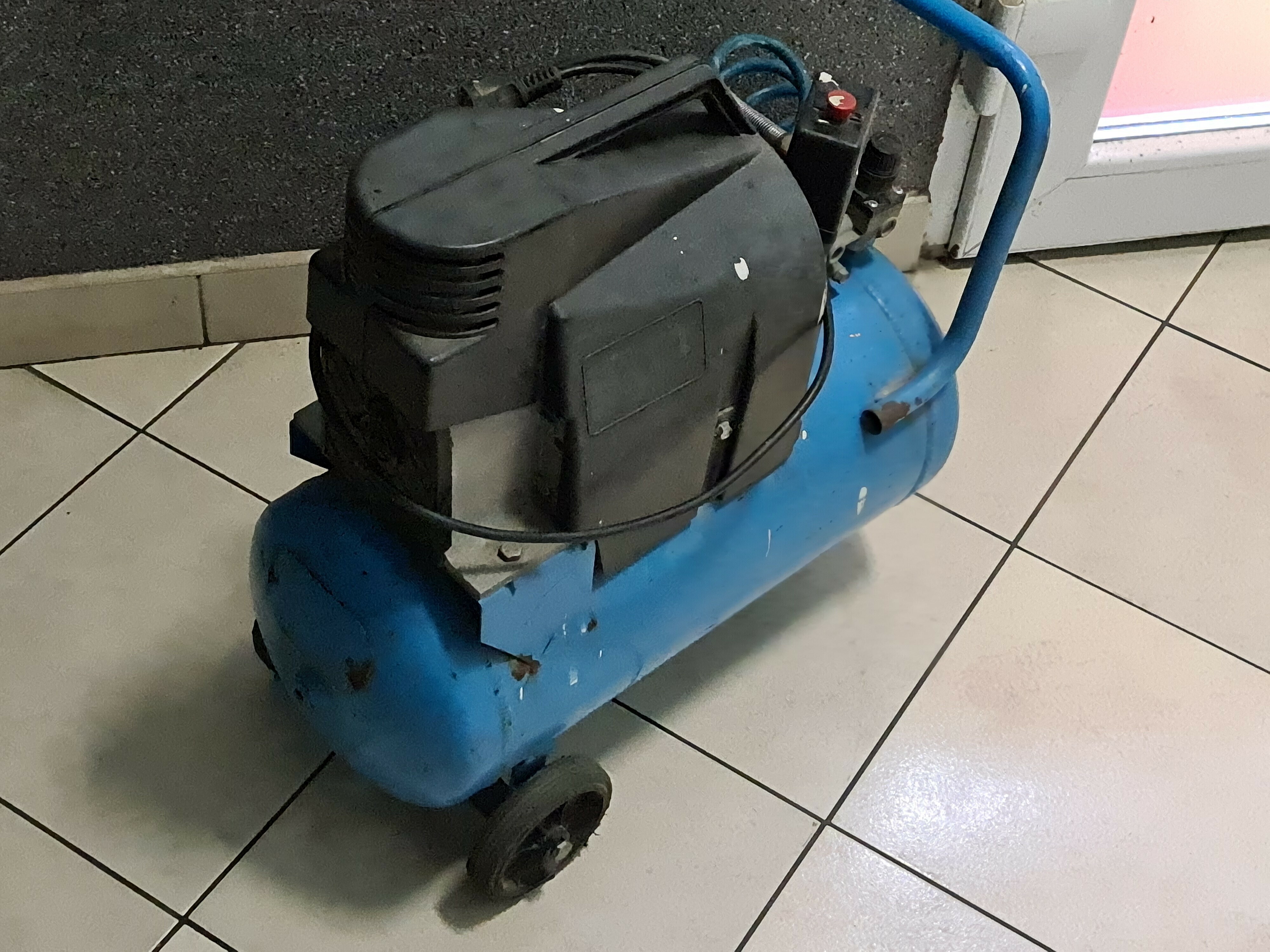 sprezarka-kompresor-gude-al-210824l-cisnienie-maksymalne-8