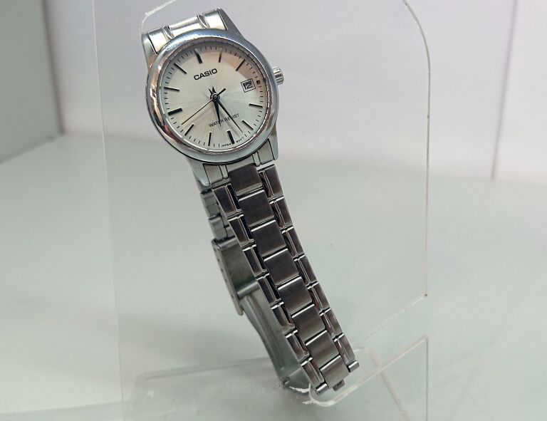 zegarek-damski-casio-ltp-v002-funkcje-brak