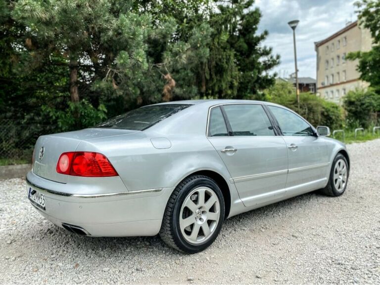 VOLKSWAGEN PHAETON LONG 6.0 W12 420KM