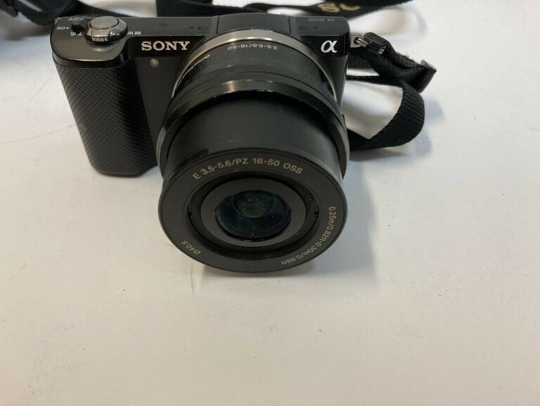 APARAT SONY ALPHA A5 ILC5000