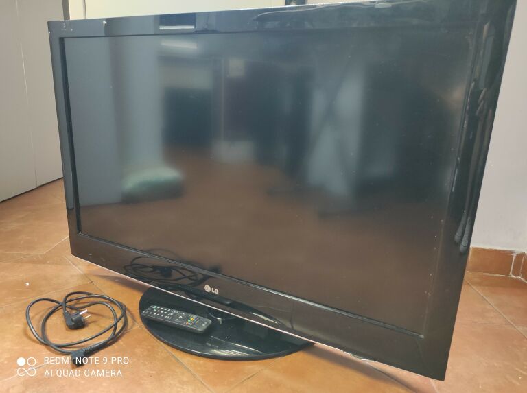 telewizor-lg-42lh3000-pilot-uszkodzony-typ-telewizora-lcd