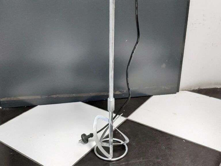 mieszadlo-elektryczne-do-zapraw-magnum-stan-uzywany