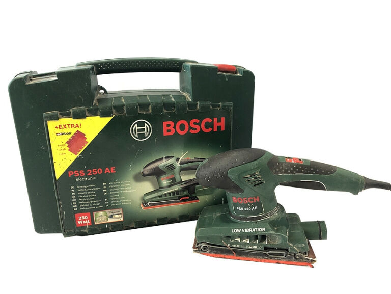 SZLIFIERKA OSCYLACYJNA BOSCH PSS 250 AE