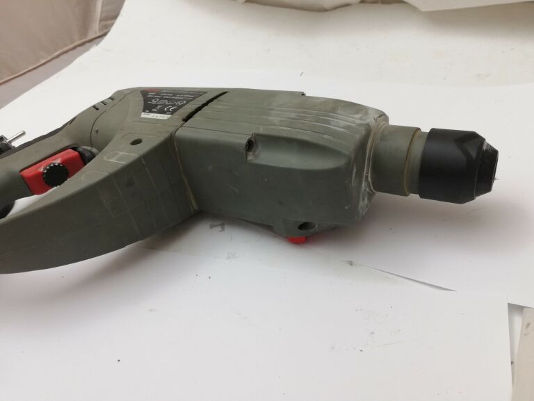 mlotowiertarka-graphite-58g509-walizka-marka-graphite