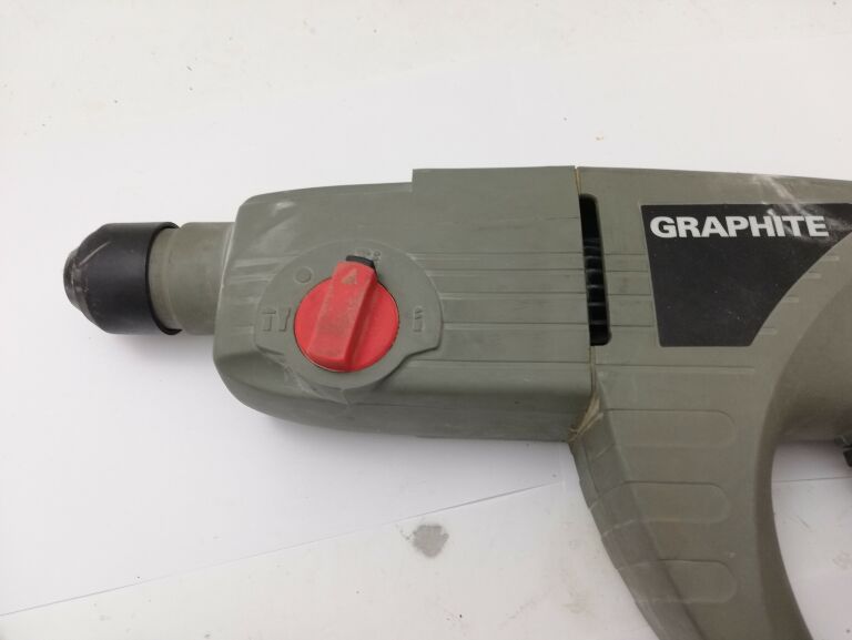 MŁOTOWIERTARKA GRAPHITE 58G509 / WALIZKA