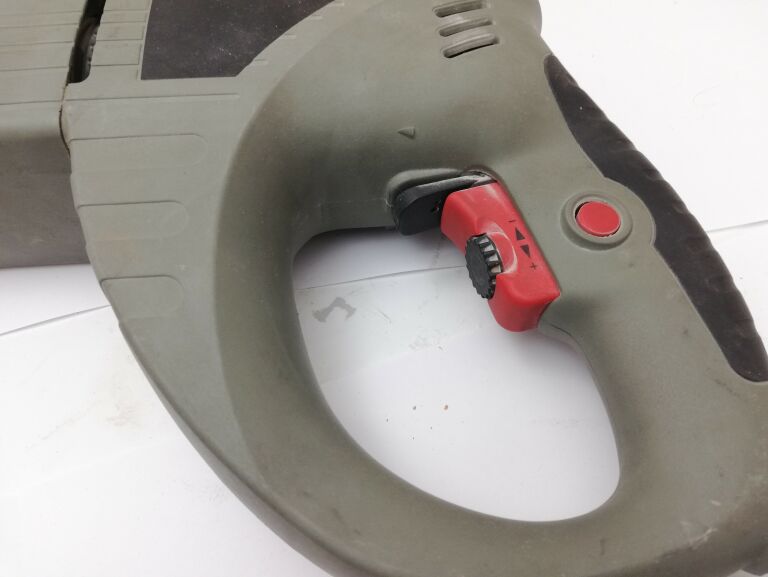 mlotowiertarka-graphite-58g509-walizka-funkcyjnosc-brak-informacji