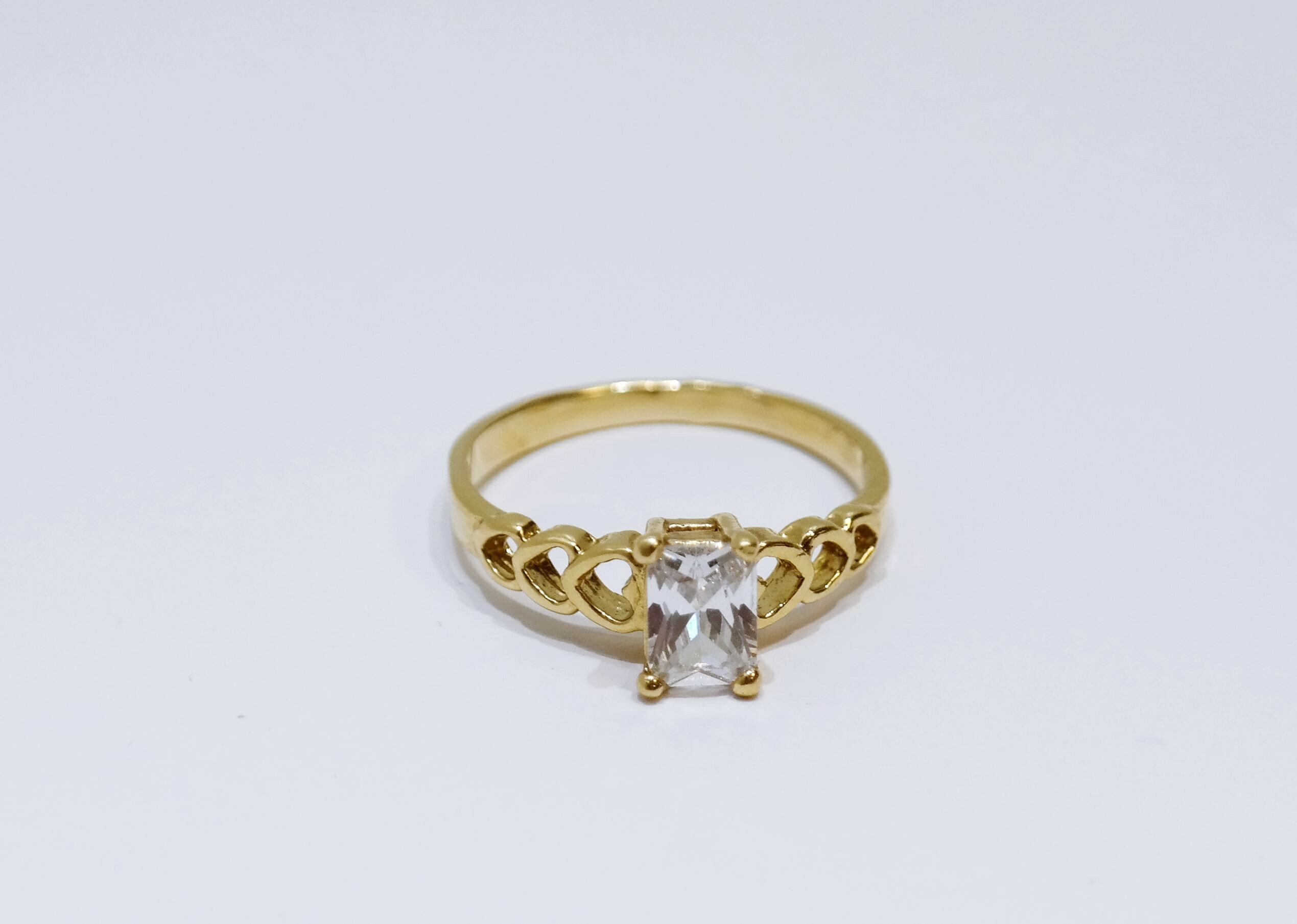 zloty-pierscionek-z-cyrkonia-r19-585-14k-ean-gtin-5905868206203