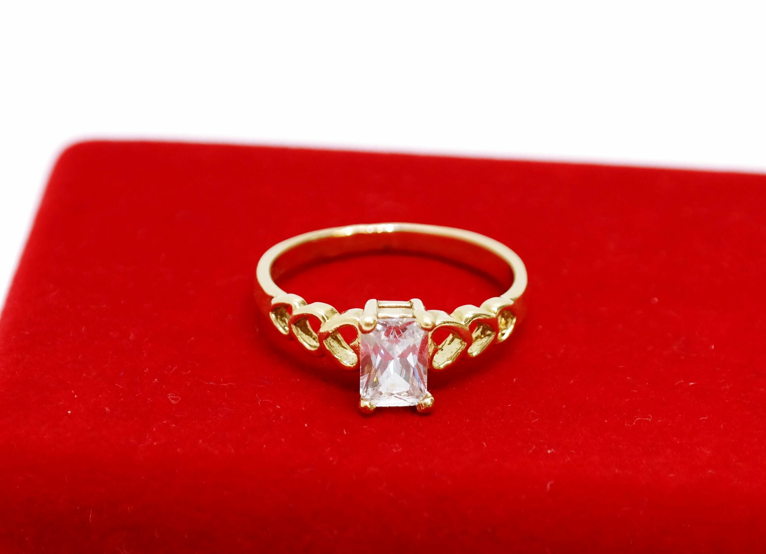 zloty-pierscionek-z-cyrkonia-r19-585-14k-plec-15851-1