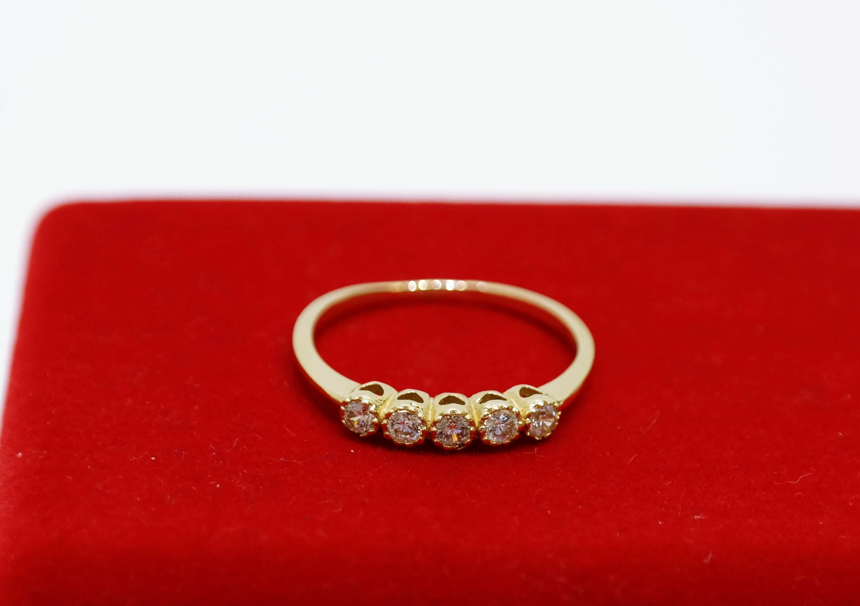 zloty-pierscionek-z-cyrkoniami-pr-585-14k-roz16-motyw-129129-246990