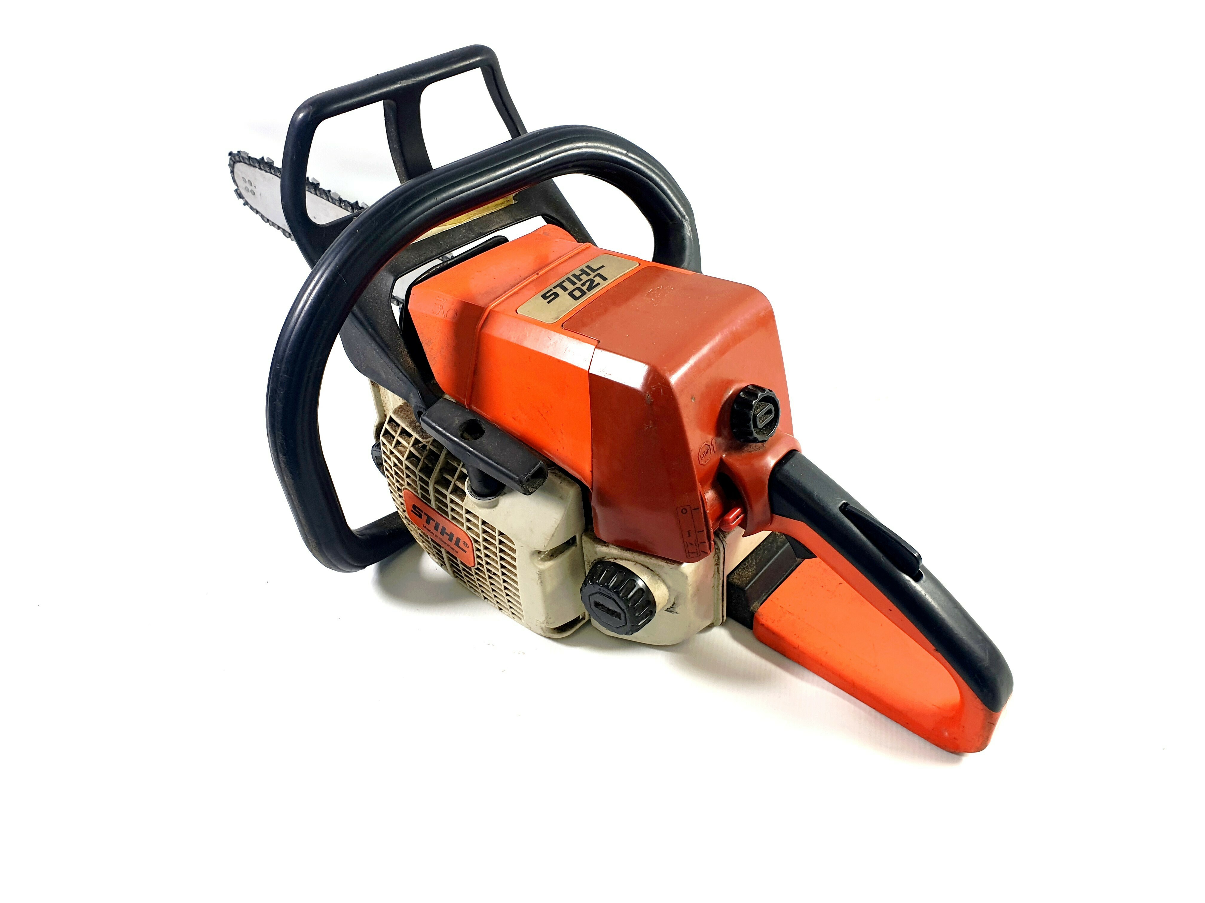 pila-spalinowa-stihl-021-stan-uzywany