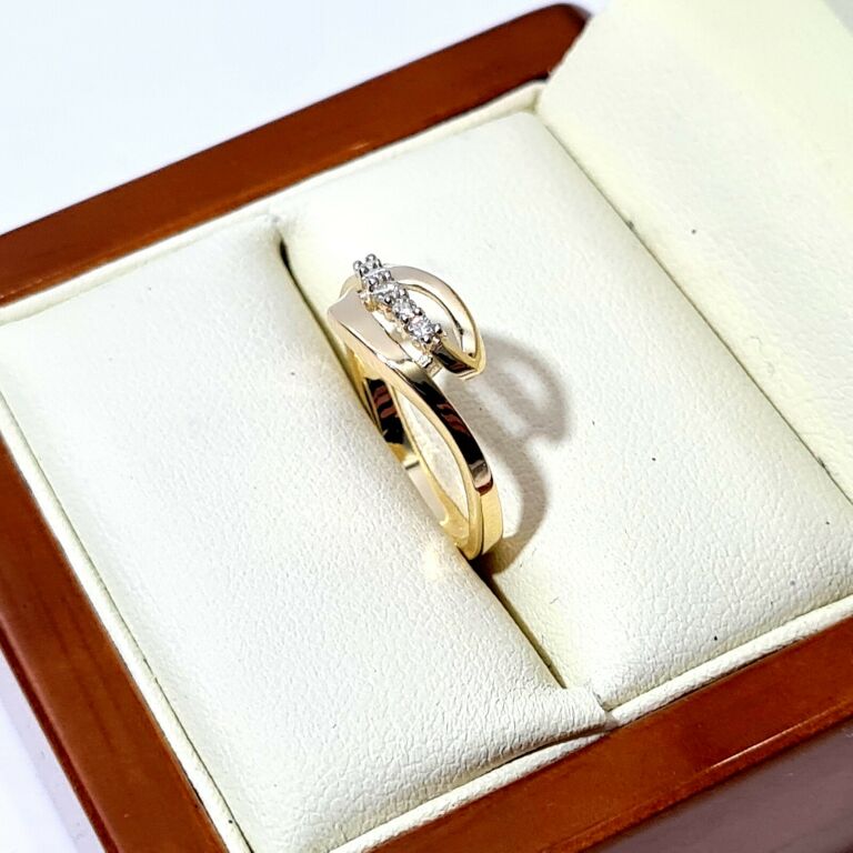 sliczny-zloty-pierscionek-briju-333-149g-r12-rodzaj-wyrob-jubilerski