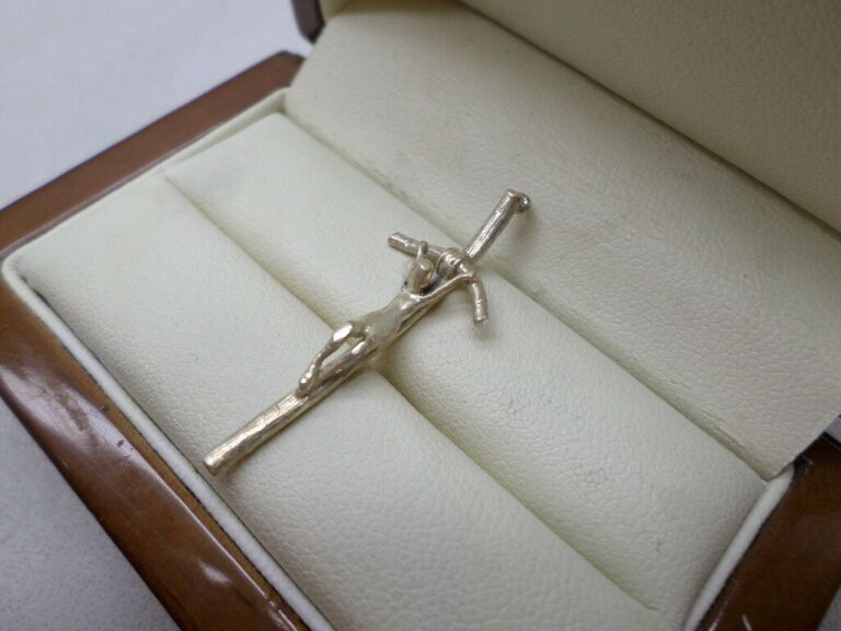 srebro-zawieszka-krzyzyk-147925-stan-11323-2