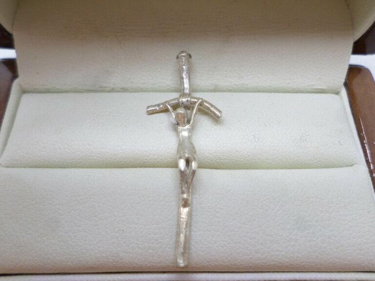 srebro-zawieszka-krzyzyk-147925-rodzaj-wyrob-jubilerski