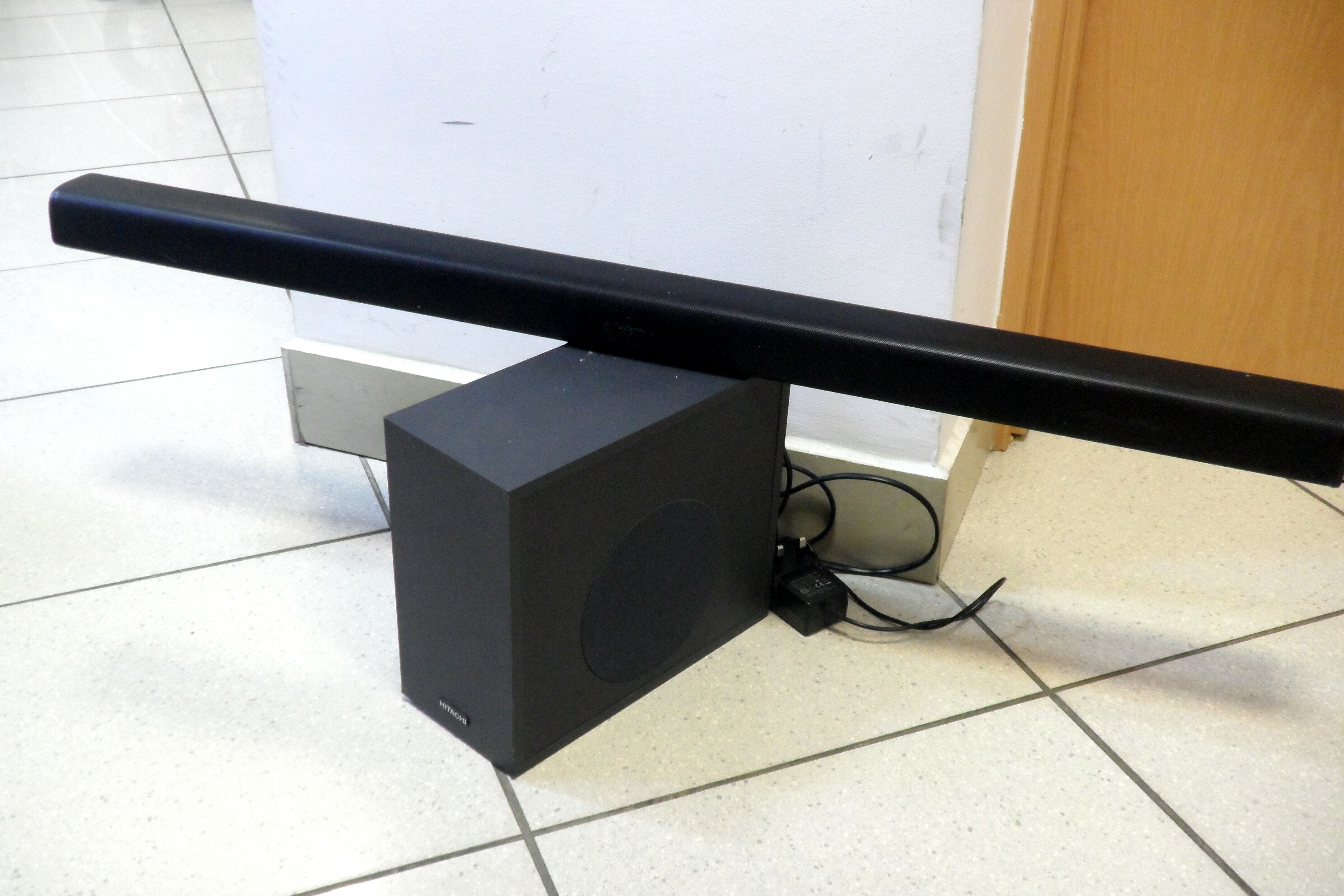 soundbar-hitachi-axs240btu-glosnik-sobufer-noniewicza-93-suwalki-lupus-spj