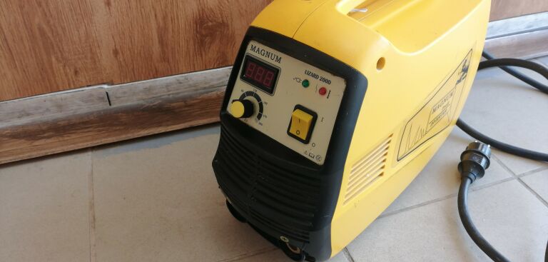 SPAWARKA MAGNUM LIZARD 200D