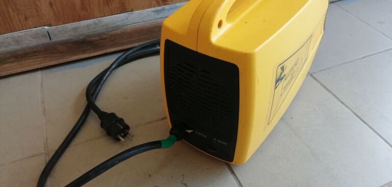 SPAWARKA MAGNUM LIZARD 200D