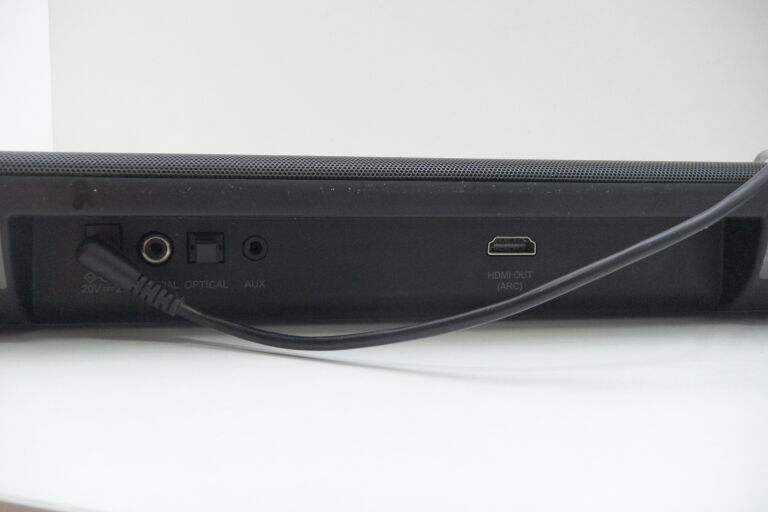 soundbar-hitachi-axs240btu-glosnik-sobufer-system-dzwieku-21