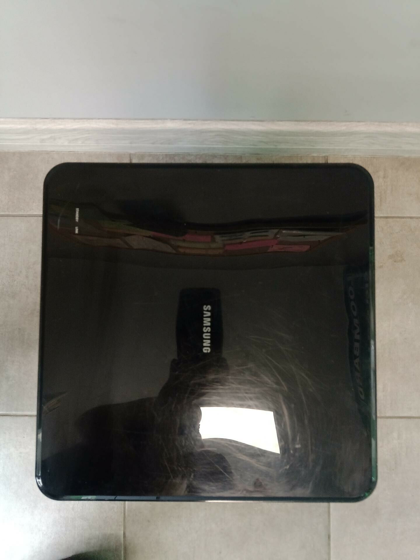 soundbar-samsung-subwoofer-ht-ws1-z-pilotem-opis-system-dzwieku-inny