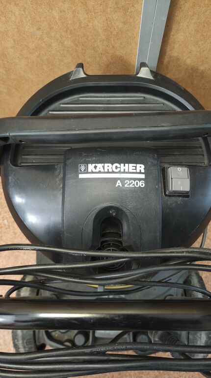ODKURZACZ BUDOWLANY KARCHER A2206