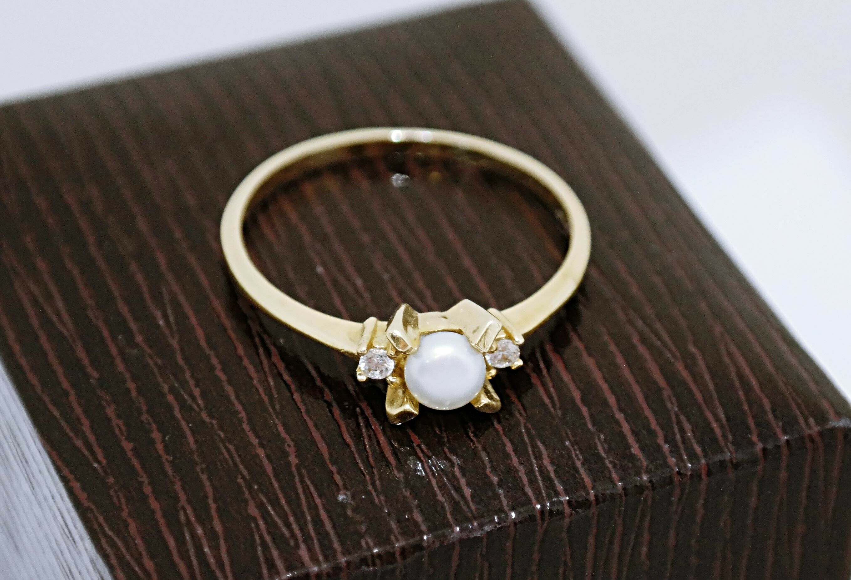 zloty-pierscionek-z-kamieniem-r24-pr-585-14k-rodzaj-2205-2