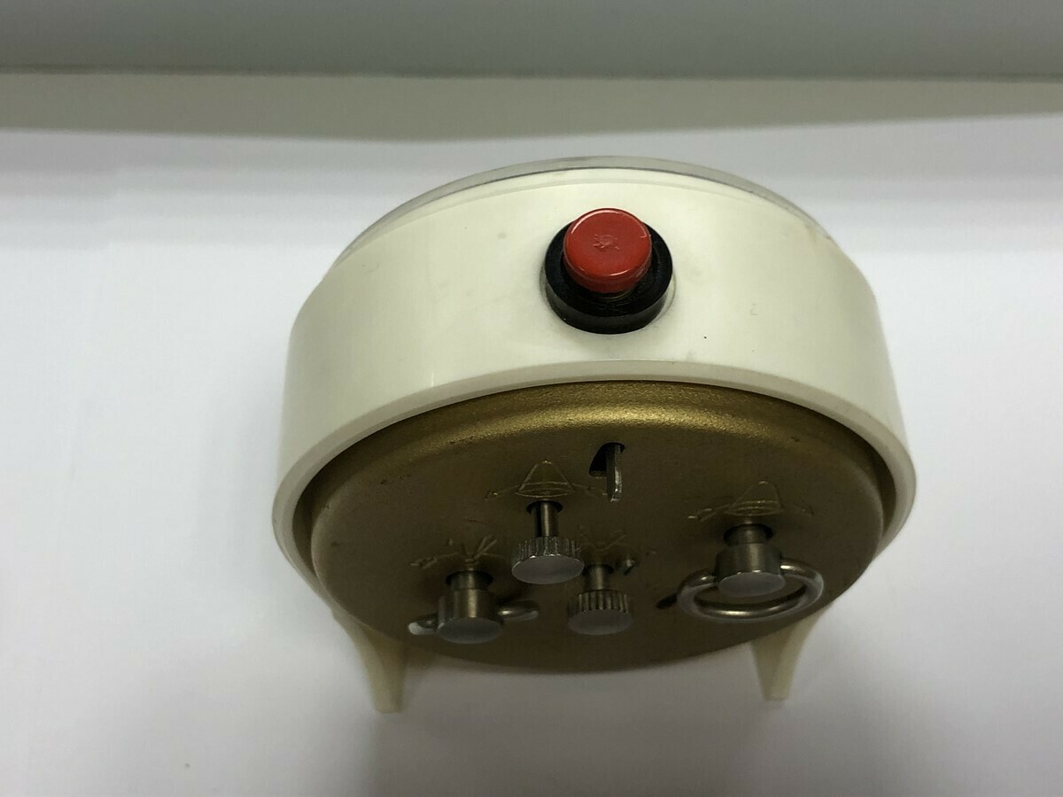 zegarek-slava-11-jewels-nakrecany-kolekcjonerski-marka-slava