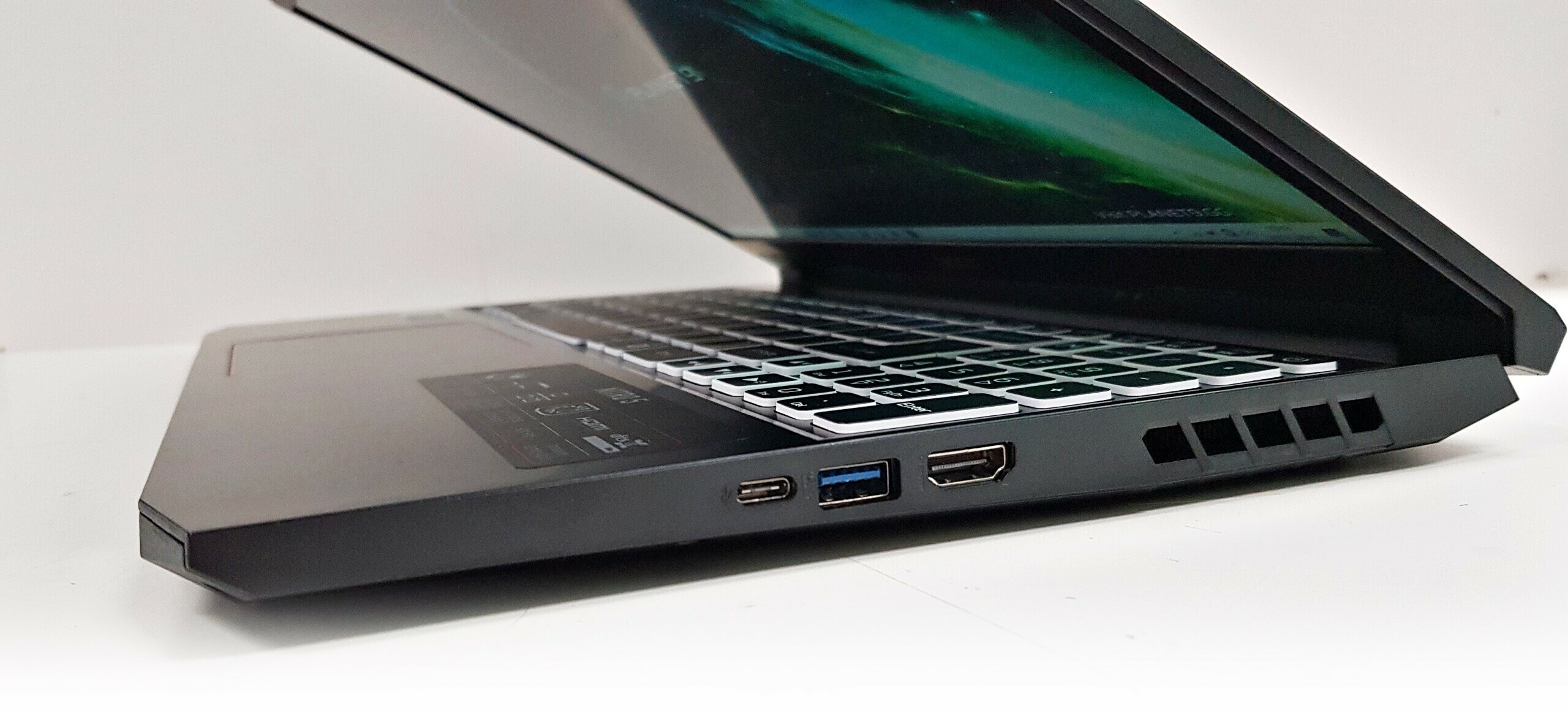 laptop-acer-nitro-5-an515-55-54ln-okazja-liczba-rdzeni-procesora-4