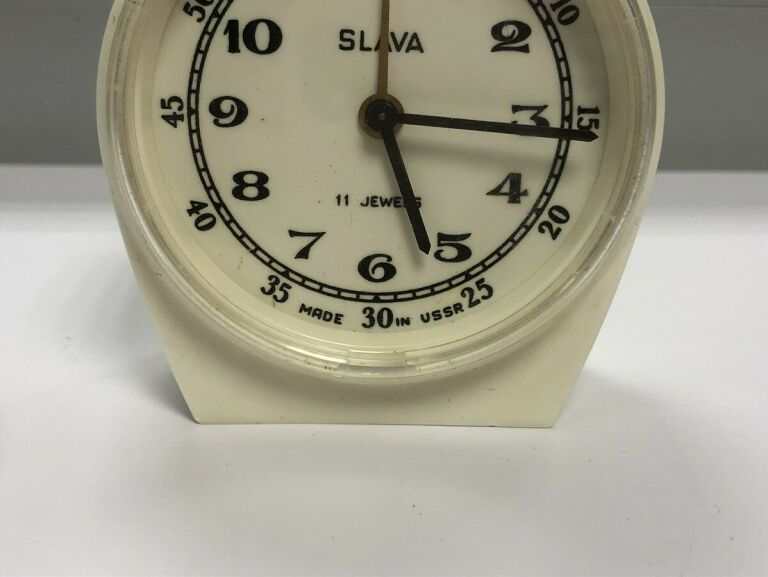 zegarek-slava-11-jewels-nakrecany-kolekcjonerski-stan-nie-wymaga-renowacji