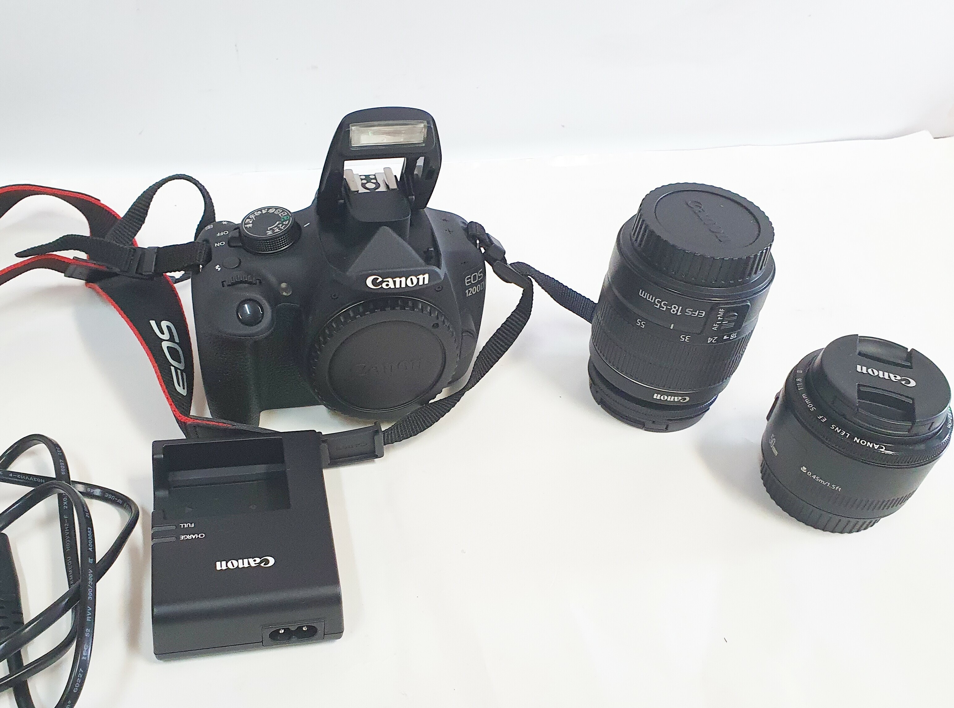 aparat-canon-eos-1200d-obiektyw-18-55mm50-300mm-jakosc-video-brak-nagrywania