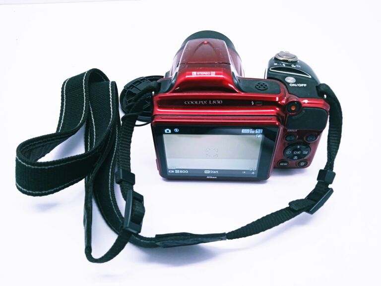 APARAT NIKON COOLPIX L830