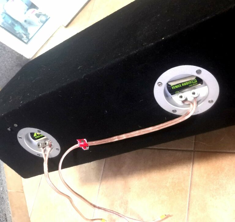 TUBA SAMOCHODOWA 2X 1600W