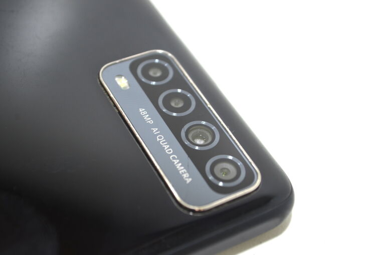 TELEFON HUAWEI P SMART 2021 OPIS!!