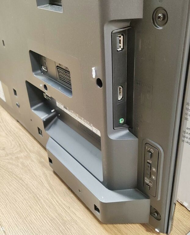 TV SONY 40' KDL-40R450C POLECAMY