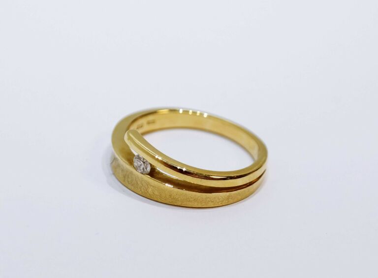zloty-pierscionek-z-brylantem-r17-pr-750-01ct-marka-248811-958954