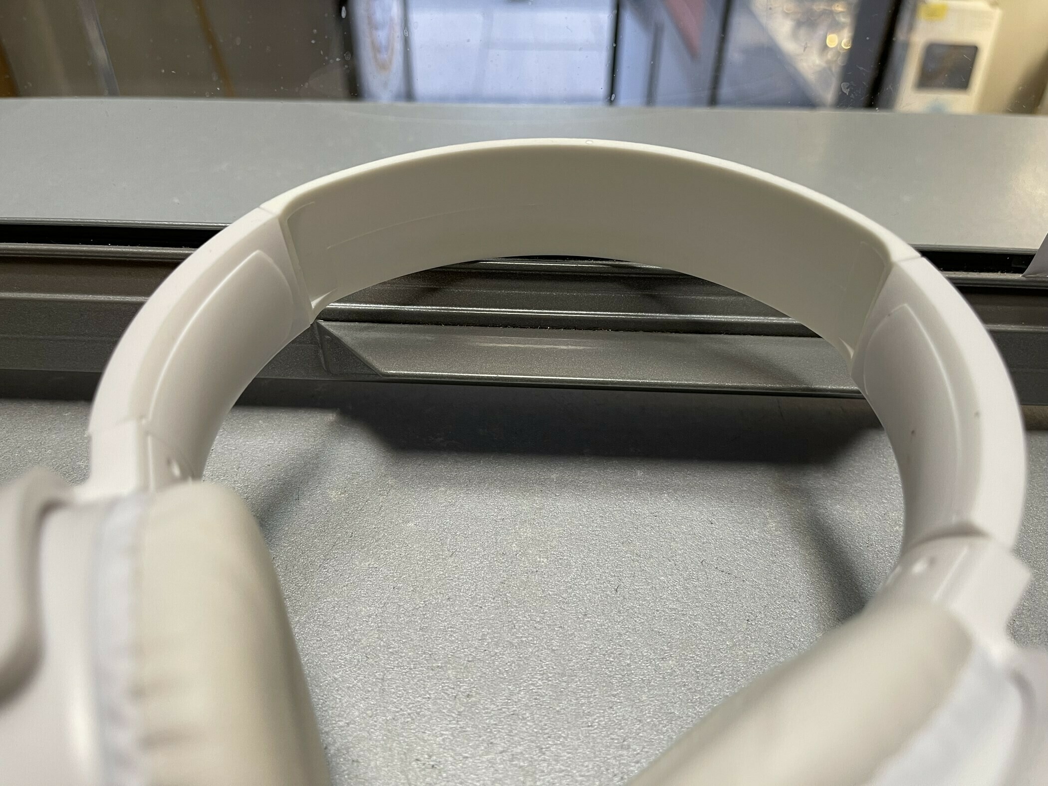 sluchawki-pepco-biale-marka-pepco