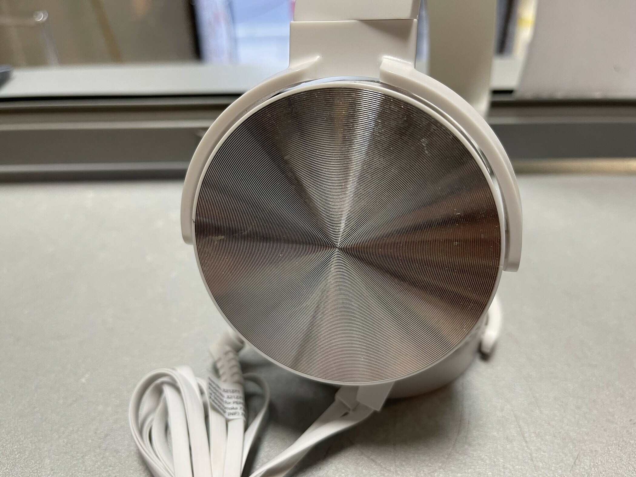 sluchawki-pepco-biale-kolor-dominujacy-bialy