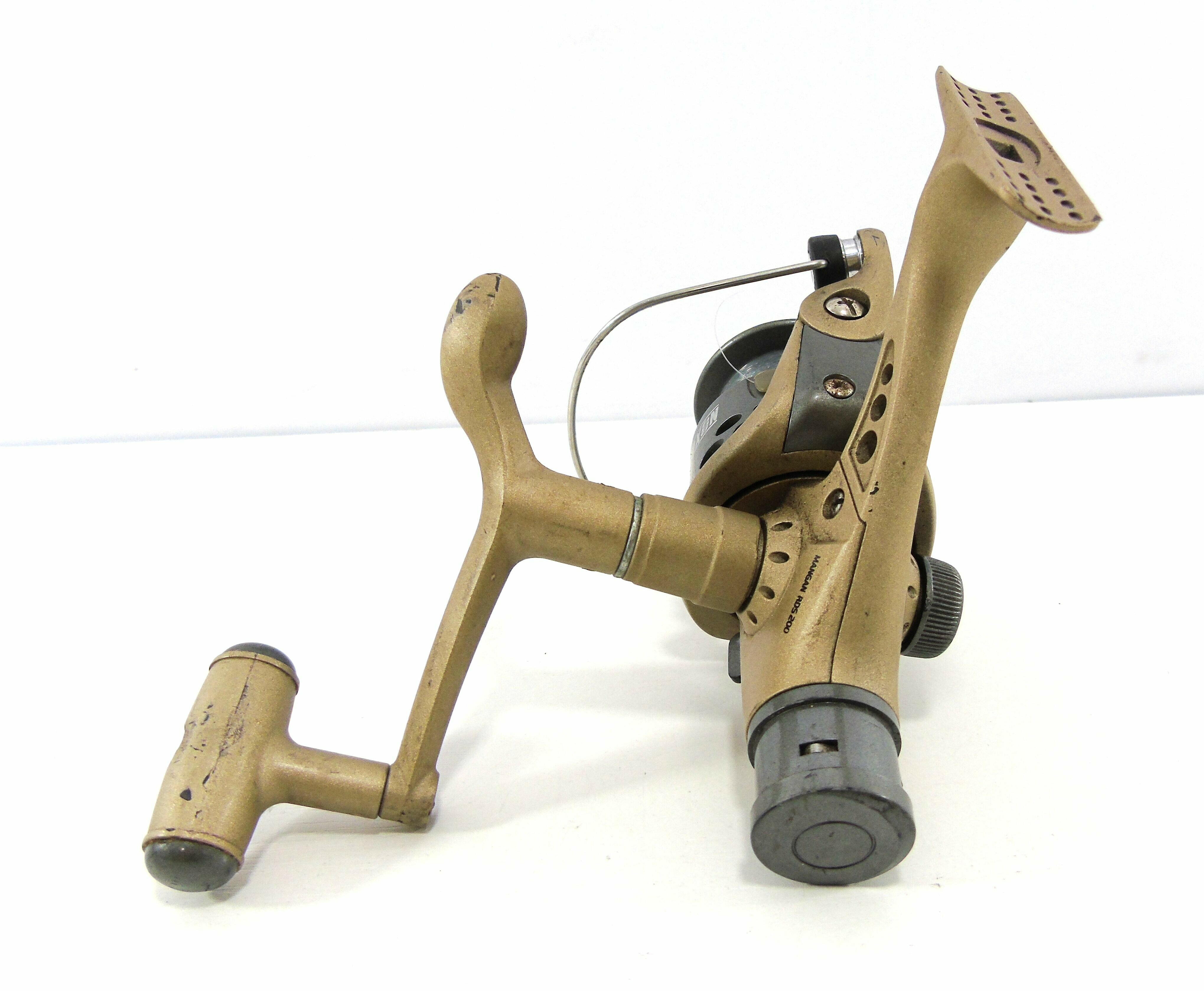 dobry-kolowrotek-jaxon-mangan-rds200-marka-jaxon