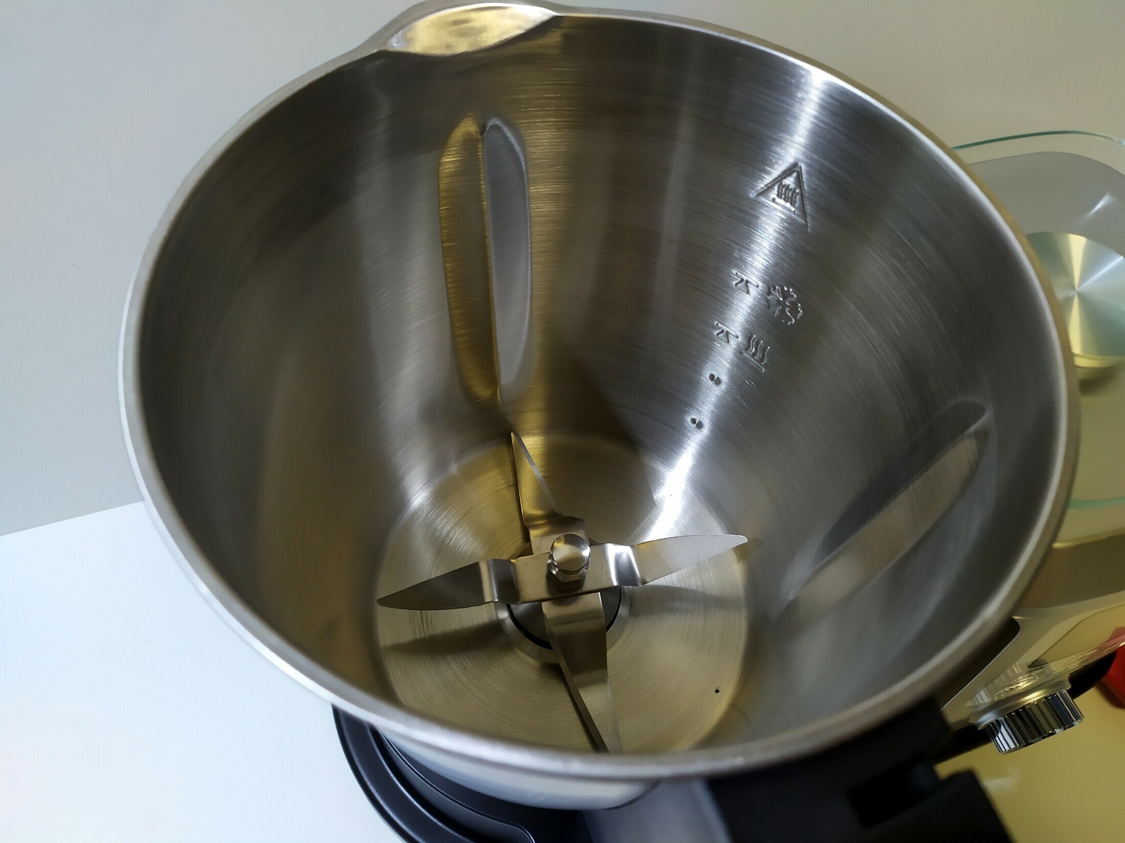 wielofunkcyjny-robot-kuchenny-chef-for-you-kolor-dominujacy-czarny