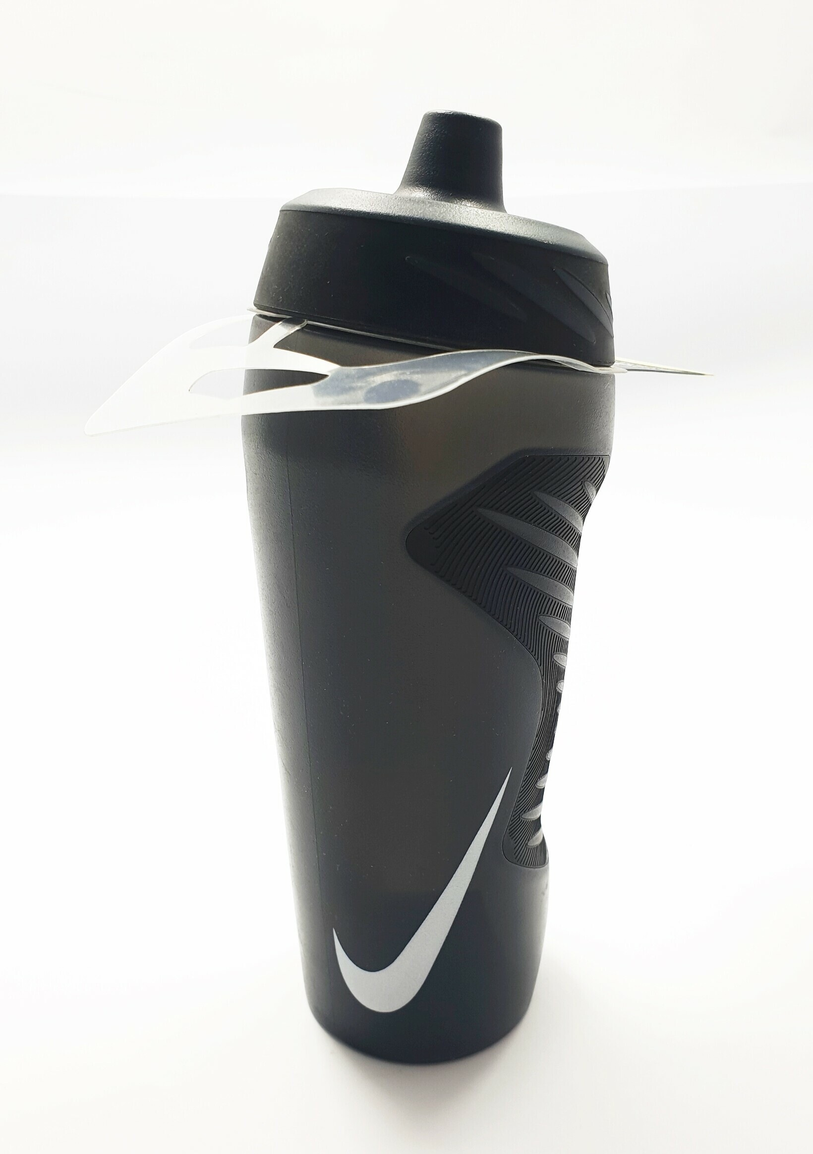 bidon-nike-hyperfuel-05l-czarny-komandorska-147-mrcash