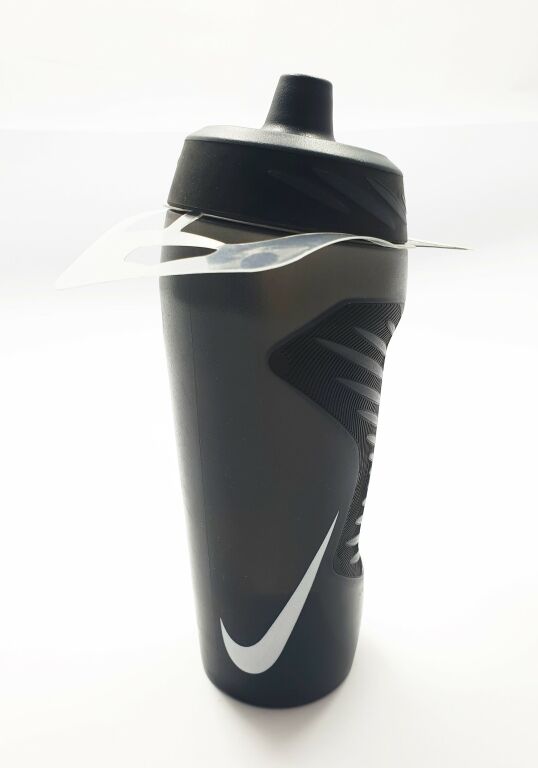 bidon-nike-hyperfuel-05l-czarny-komandorska-147-mrcash