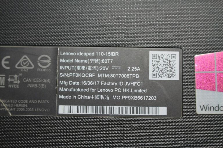 LAPTOP LENOVO IDEAPAD 110 / RAM 4GB / ZASILACZ