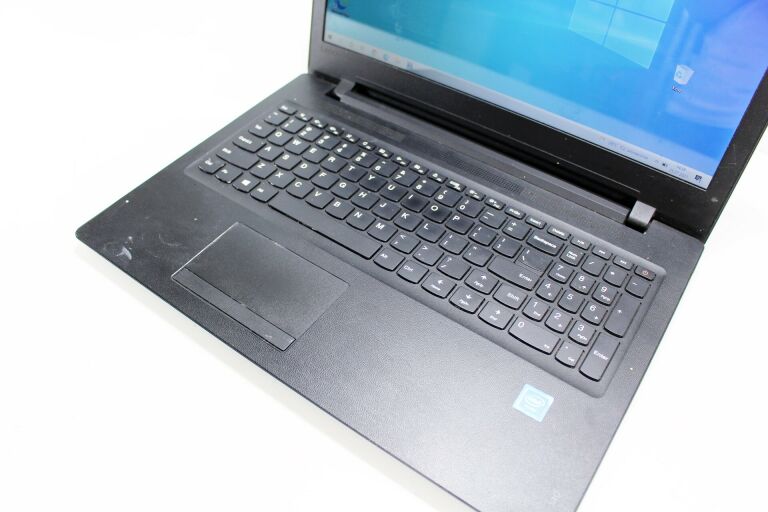 LAPTOP LENOVO IDEAPAD 110 / RAM 4GB / ZASILACZ