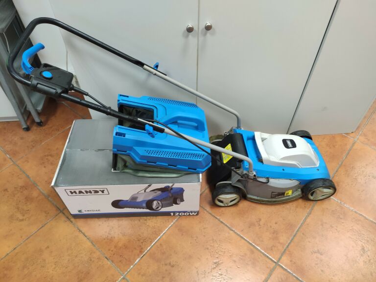 HANDY YK1233 KOSIARKA ELEKTRYCZNA 1200W KOMPLET